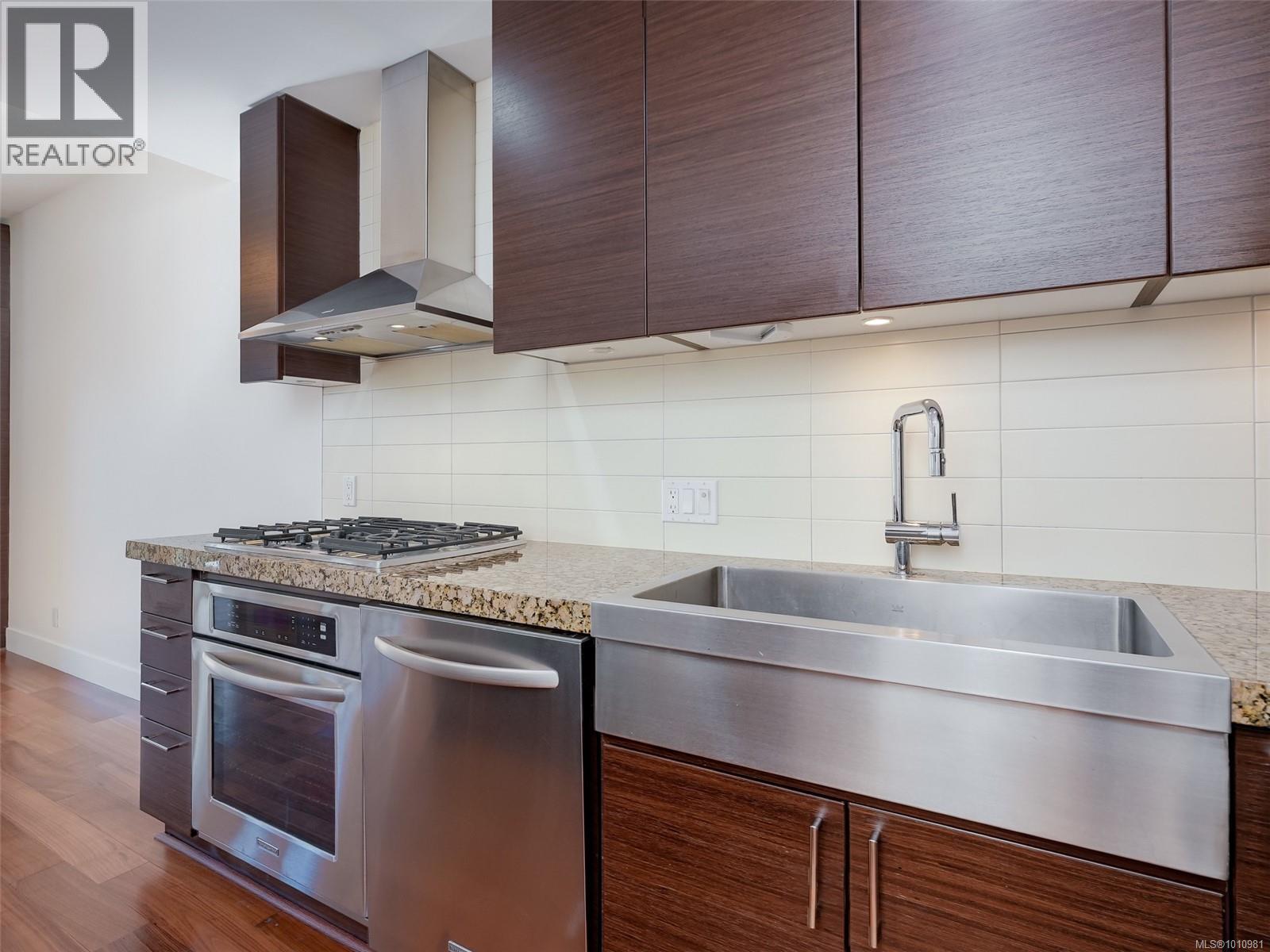 Photo 17 of 218 1400 Lynburne Pl, Langford BC