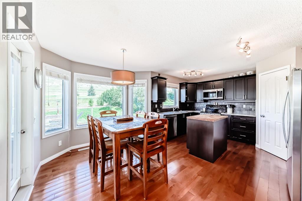 Photo 28 of 6 Gleneagles Close, Cochrane AB