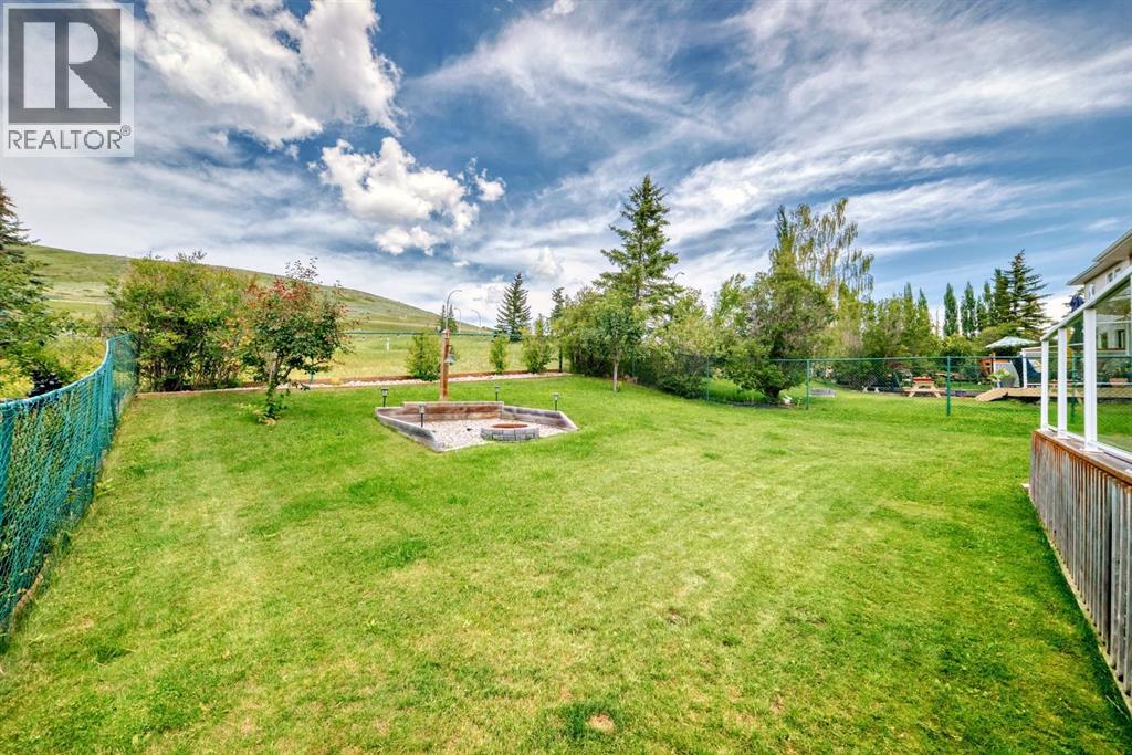 Photo 26 of 6 Gleneagles Close, Cochrane AB