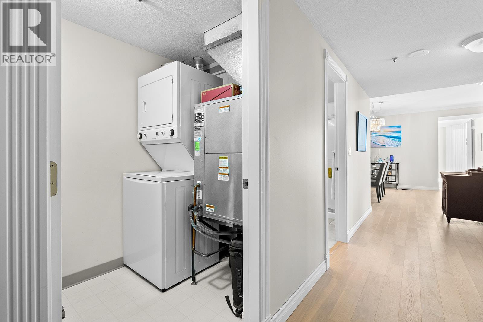 Photo 38 of 1152 Sunset Drive Unit 1005, Kelowna BC