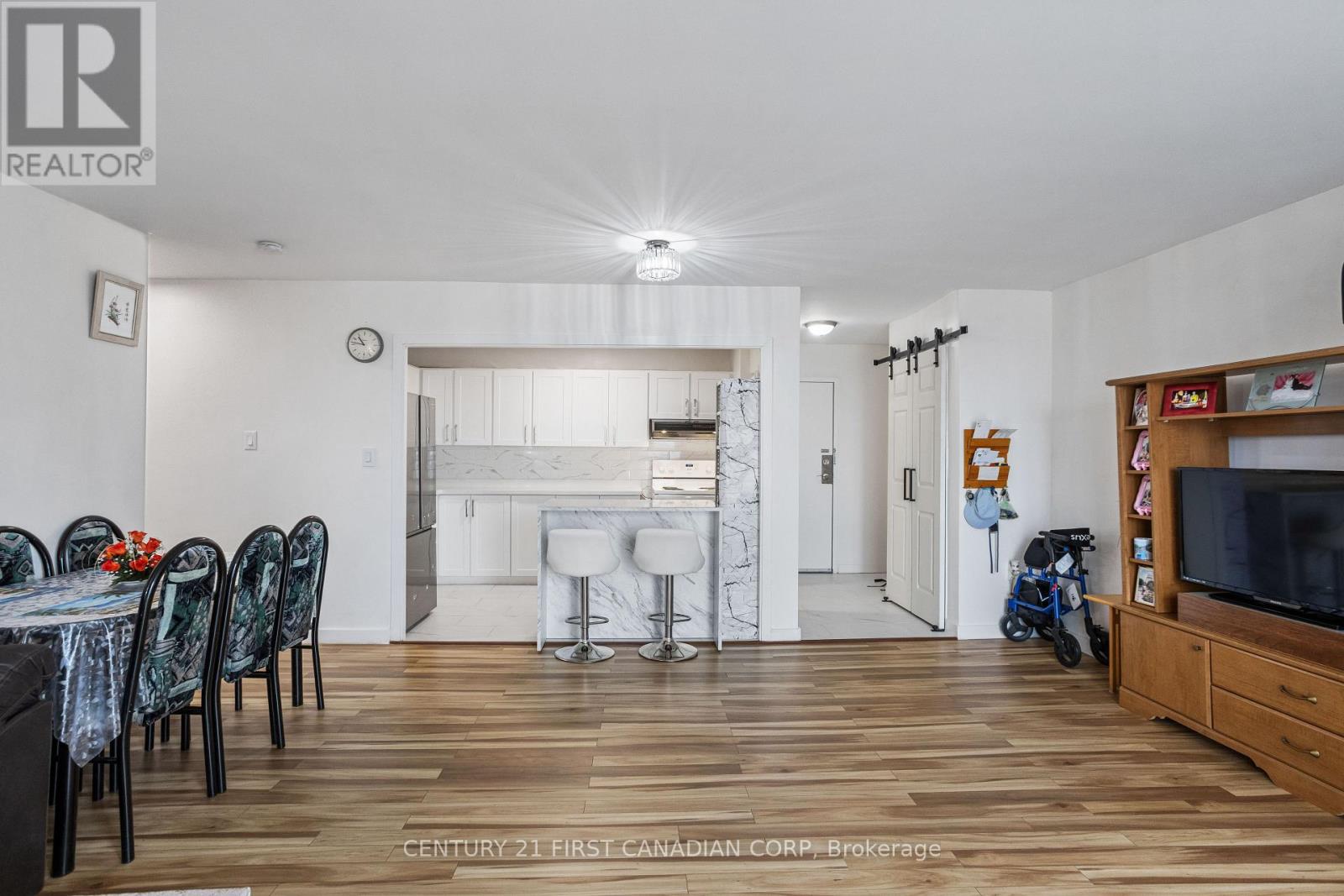 Photo 3 of 1104 583 Mornington Avenue, London East ON
