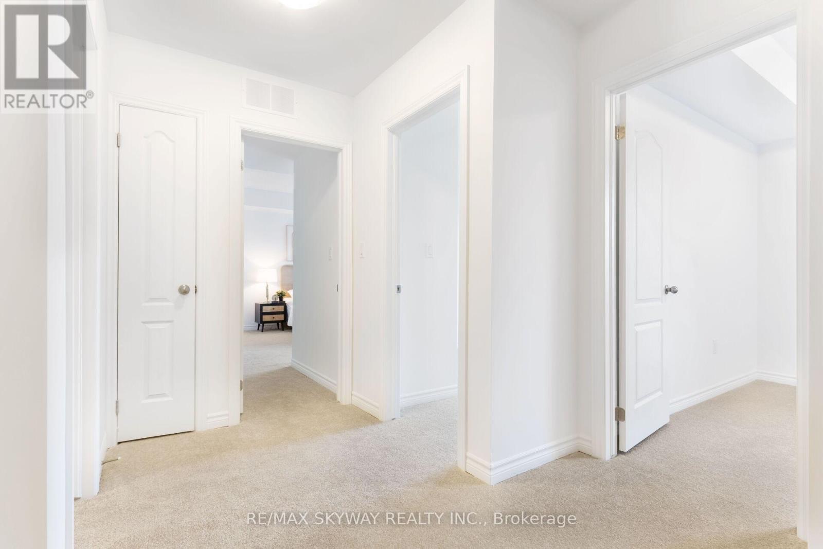 Photo 22 of 26 Springdale Avenue, Caledon ON