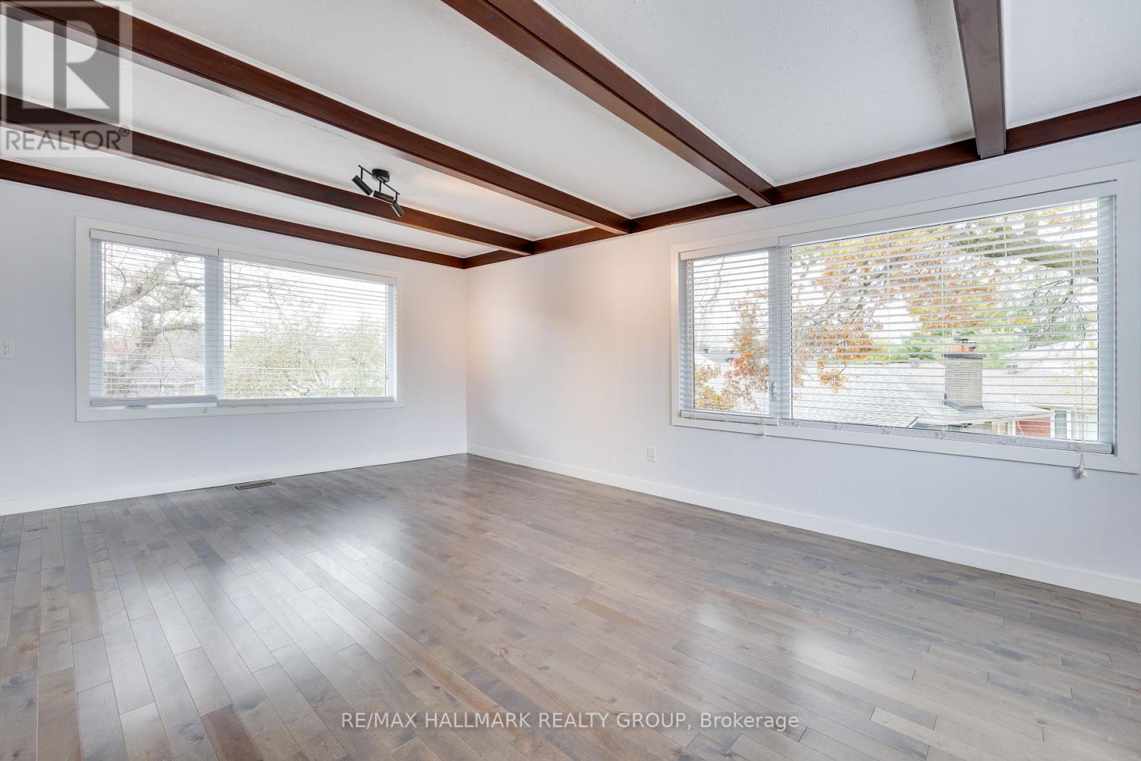 Photo 21 of 900 Wingate Drive, Ottawa ON