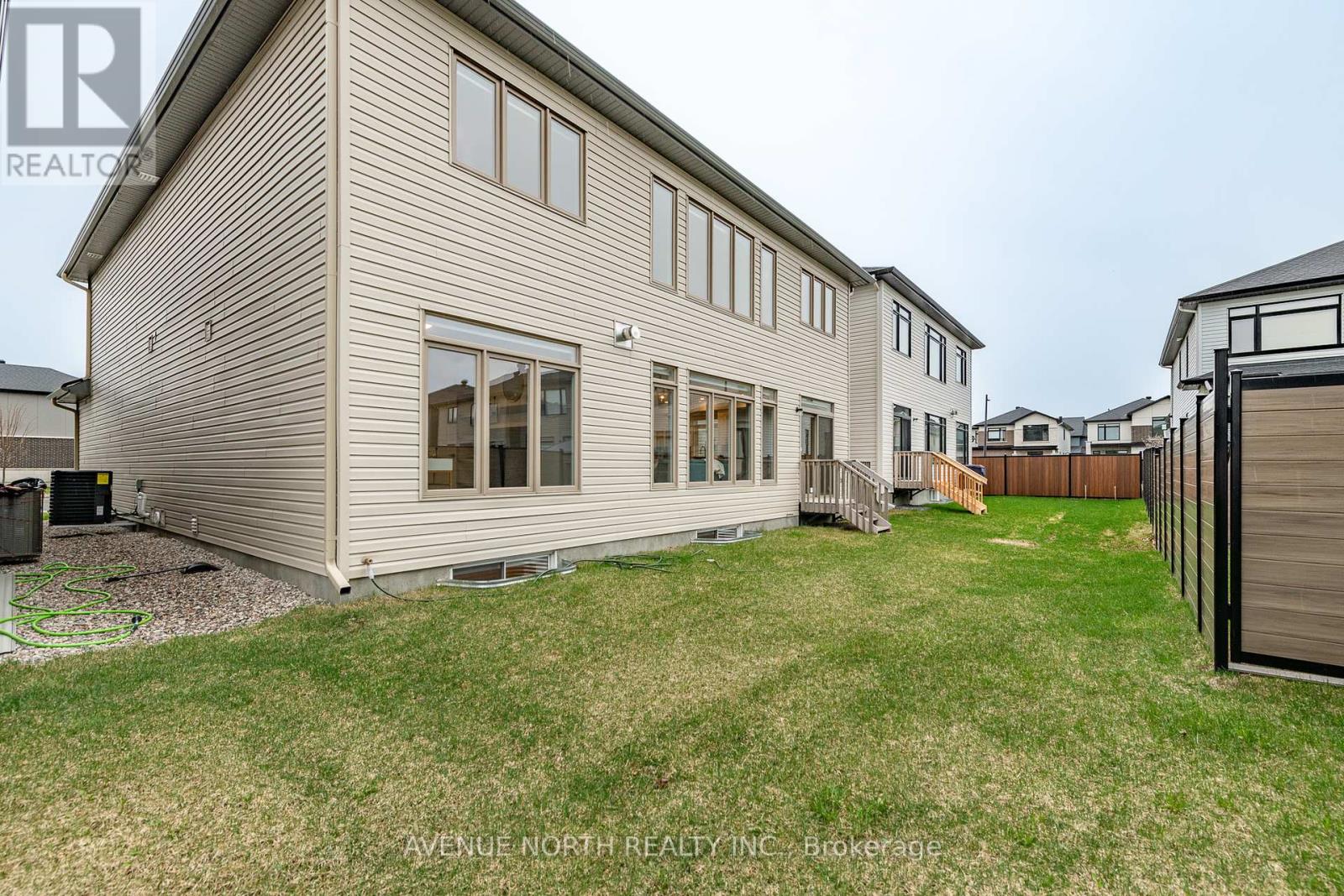 Photo 39 of 3339 Findlay Creek Drive, Ottawa ON