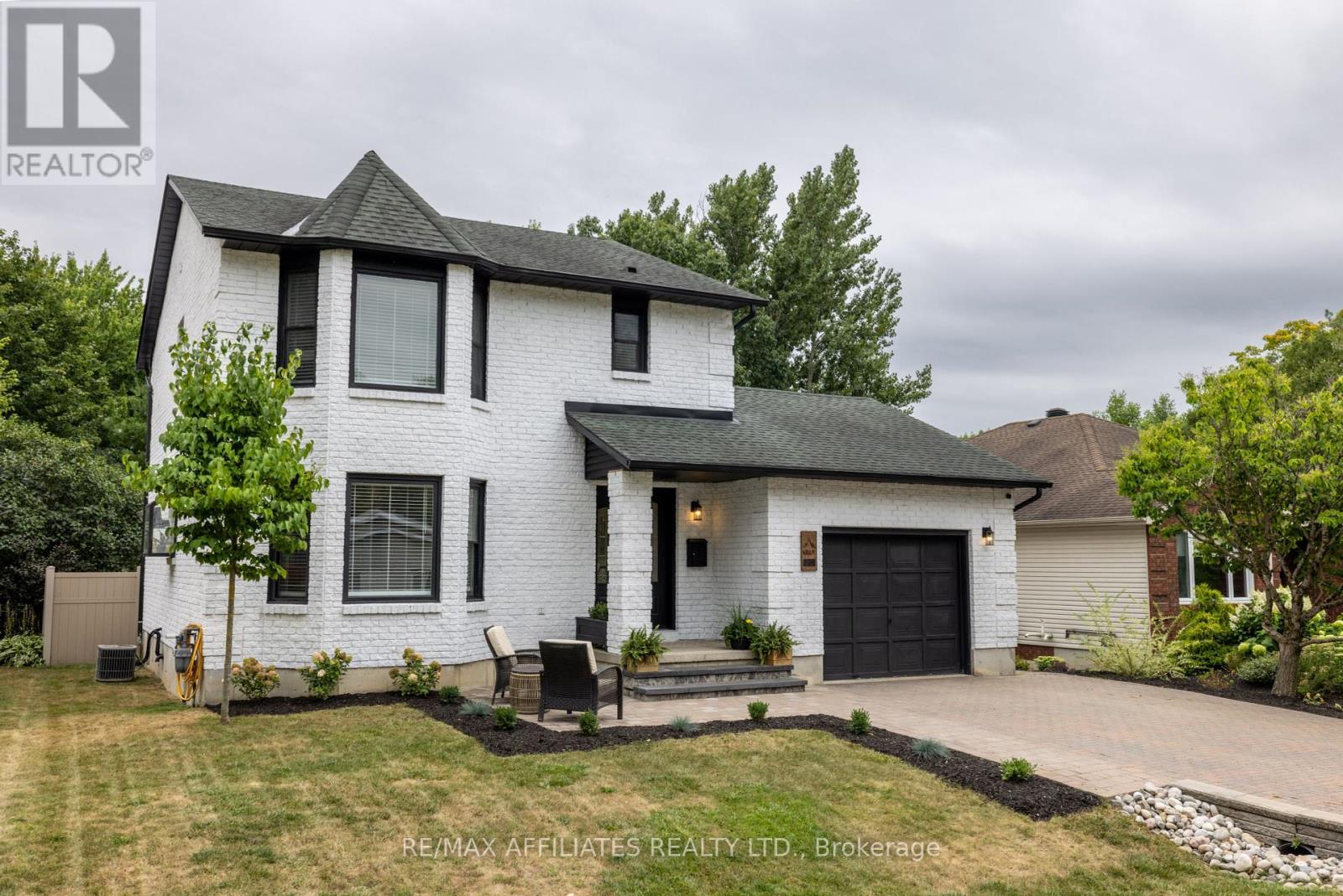 Photo 4 of 2 C Baxter Drive, Brockville ON