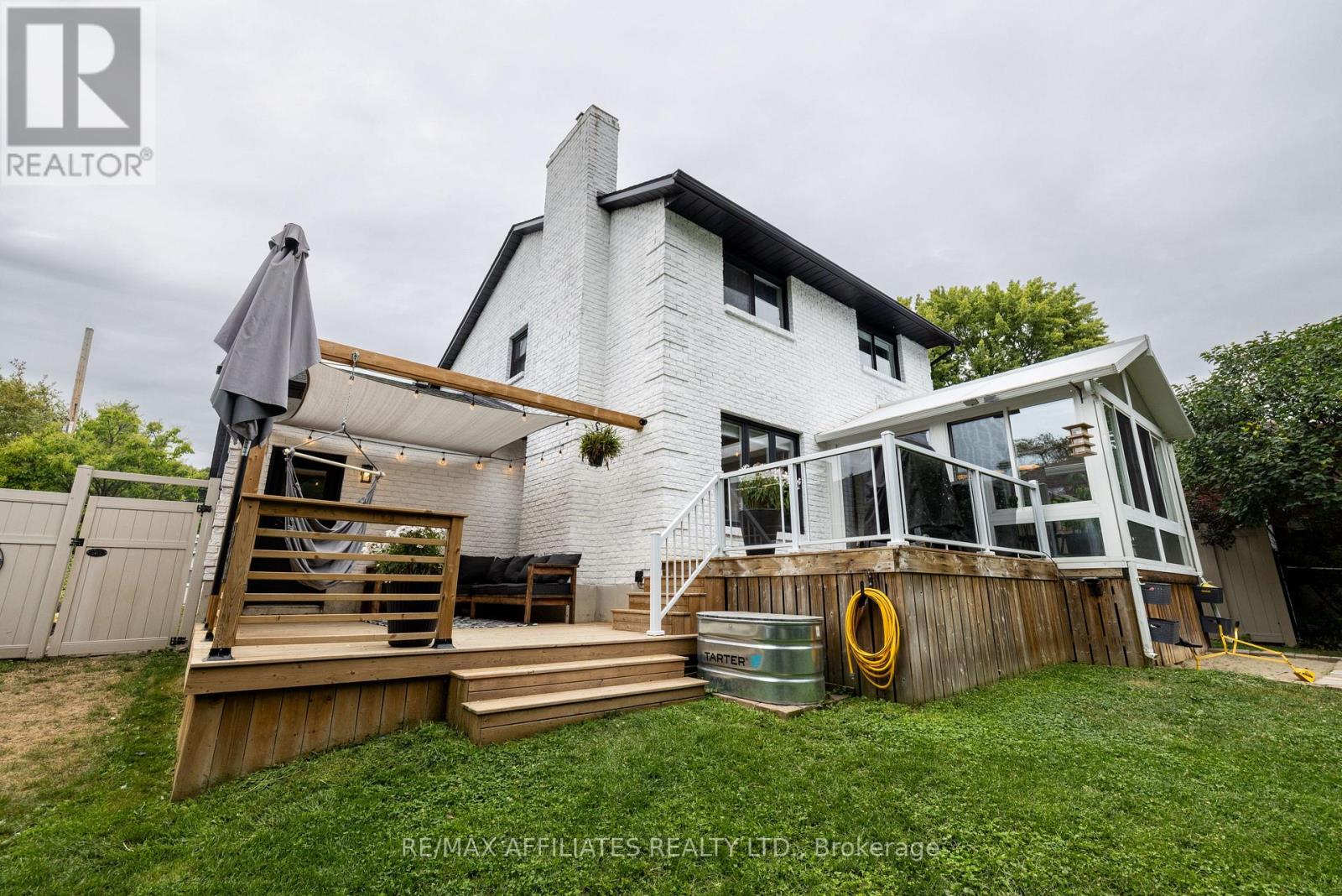 Photo 8 of 2 C Baxter Drive, Brockville ON