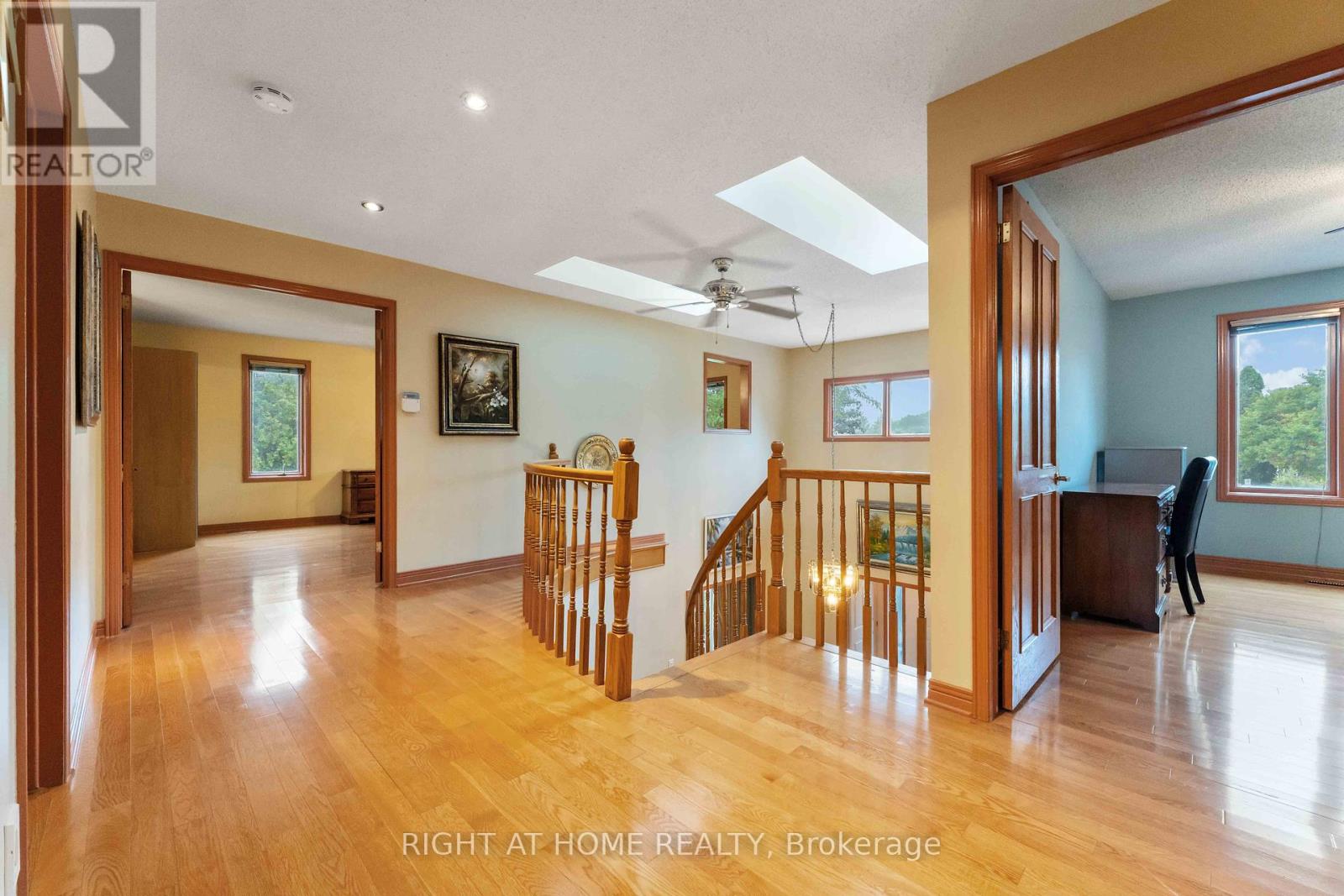 Photo 26 of 2 Muirfield Gardens, Ottawa ON