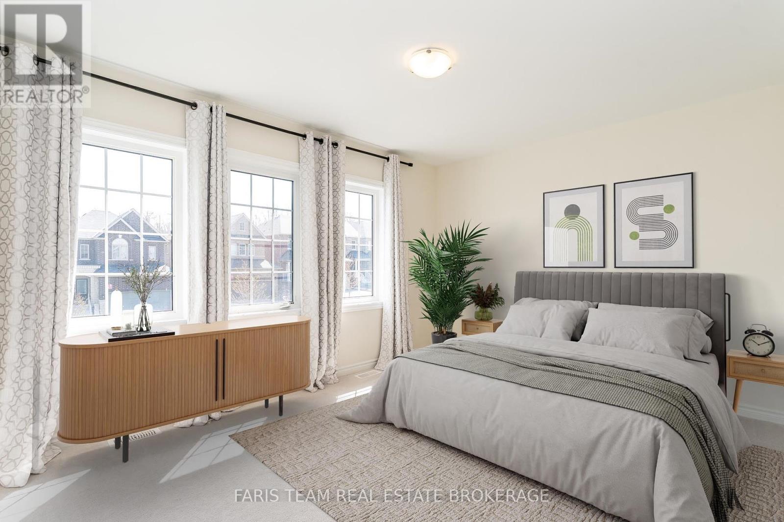 Photo 8 of 175 Muirfield Drive, Barrie ON