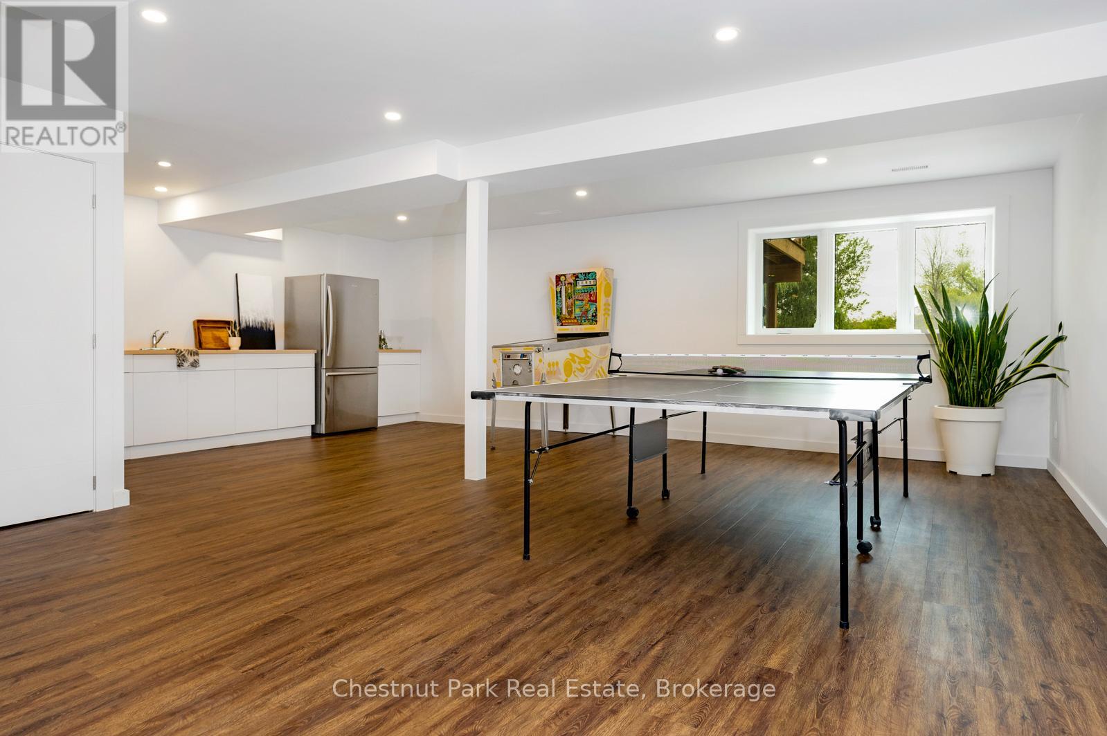 Photo 3 of 2890 Nottawasaga Conc 10 N, Clearview ON