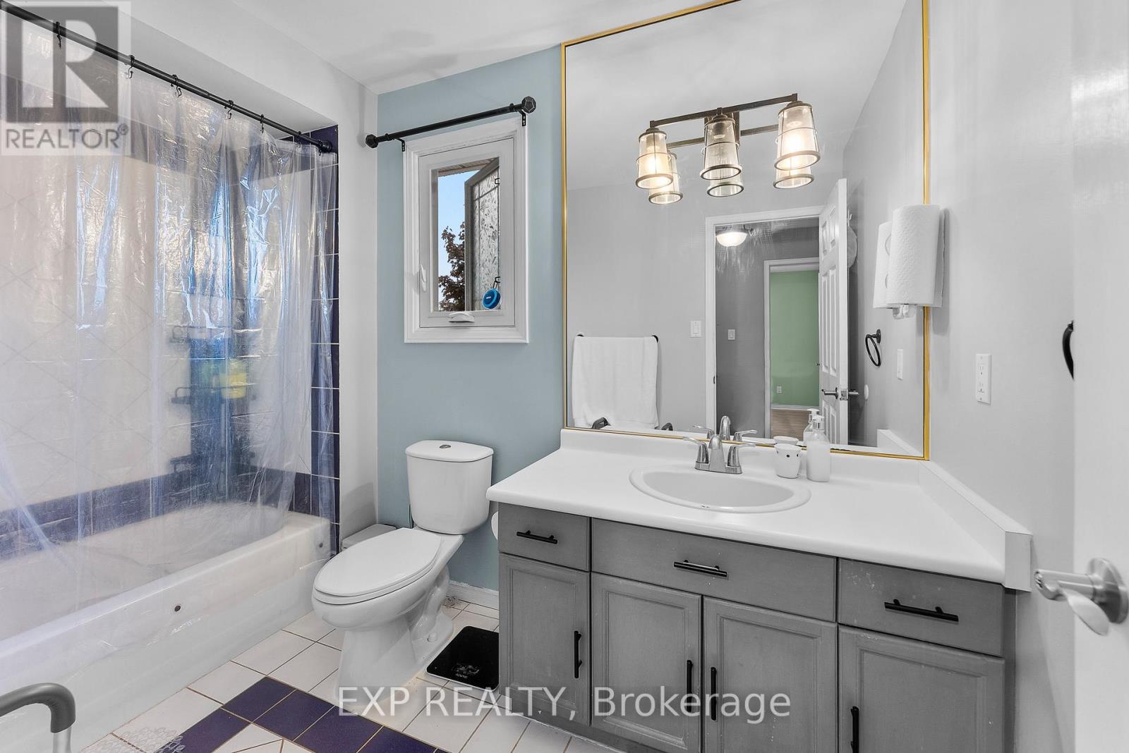 Photo 21 of 3 Briarsdale Crescent, Welland ON
