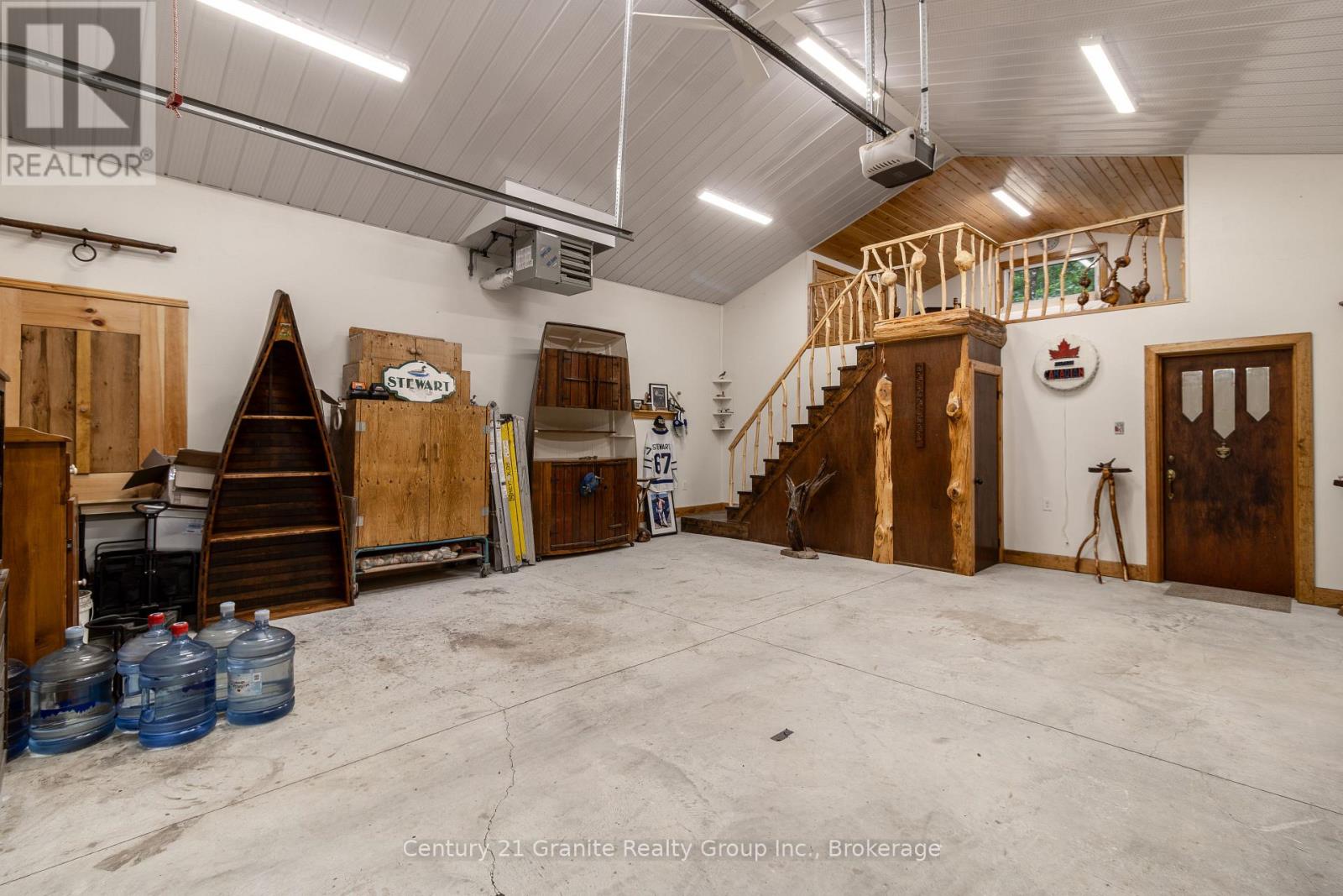 Photo 25 of 1528 Dignan Road, Dysart Et Al ON