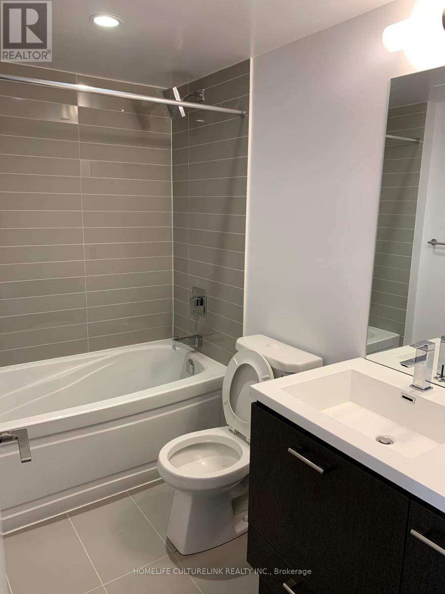 Photo 7 of 818 87 Peter Street, Toronto ON