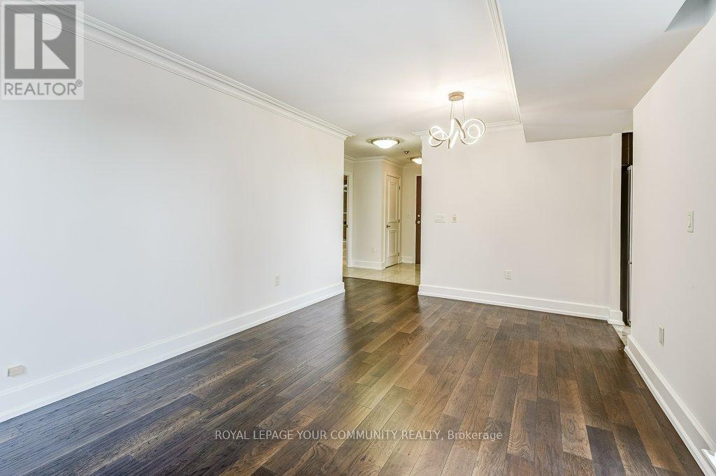 Photo 14 of 527 650 Sheppard Avenue E, Toronto ON