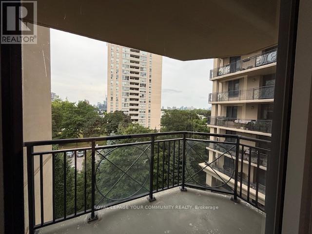Photo 28 of 527 650 Sheppard Avenue E, Toronto ON