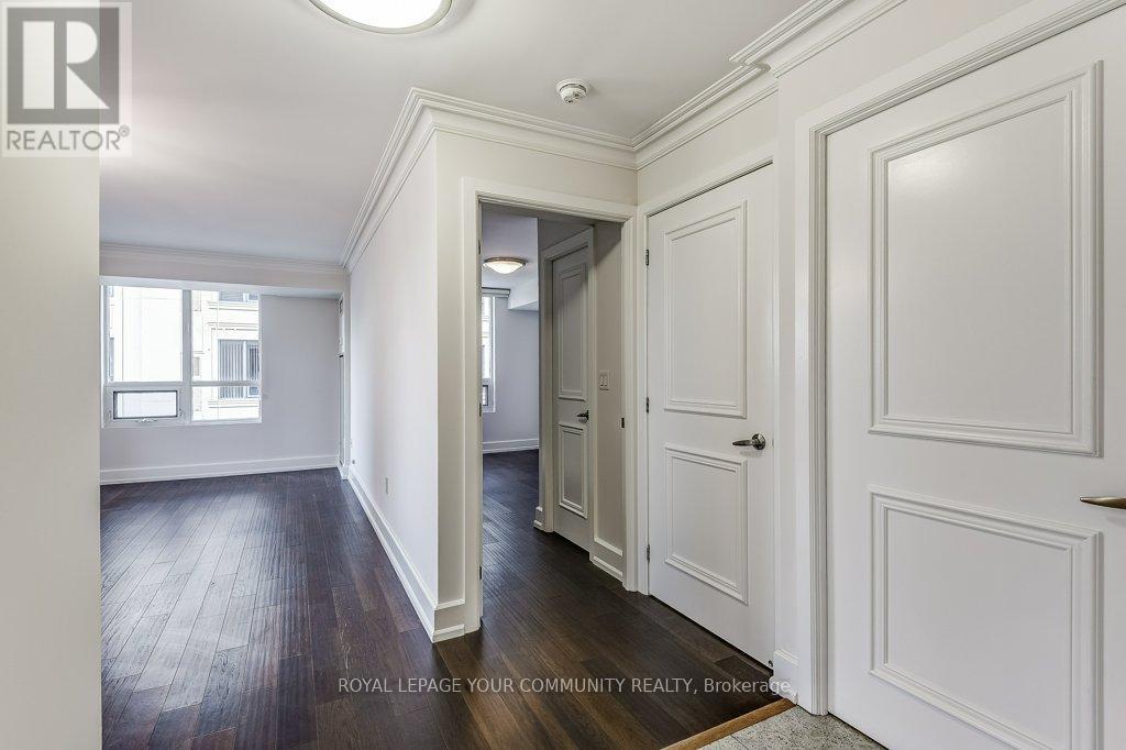 Photo 6 of 527 650 Sheppard Avenue E, Toronto ON