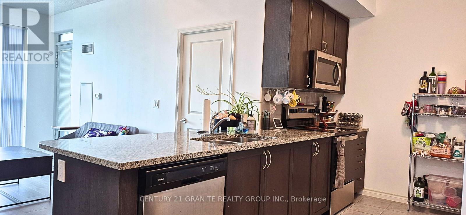 Photo 4 of 1719 349 Rathburn Road, Mississauga ON