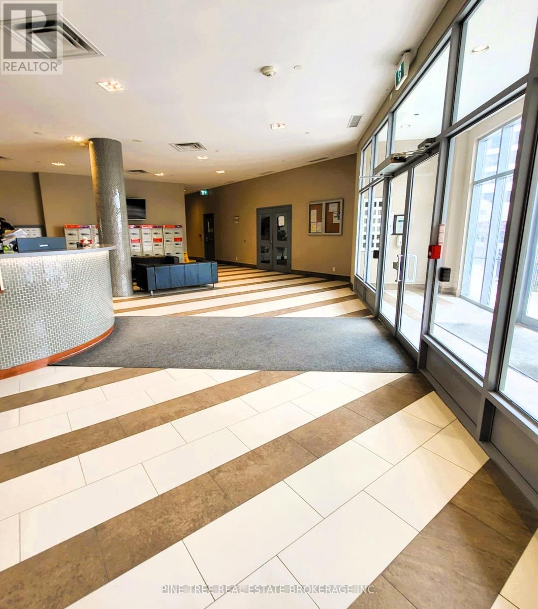 Photo 19 of 701 2150 Lawrence Avenue E, Toronto ON