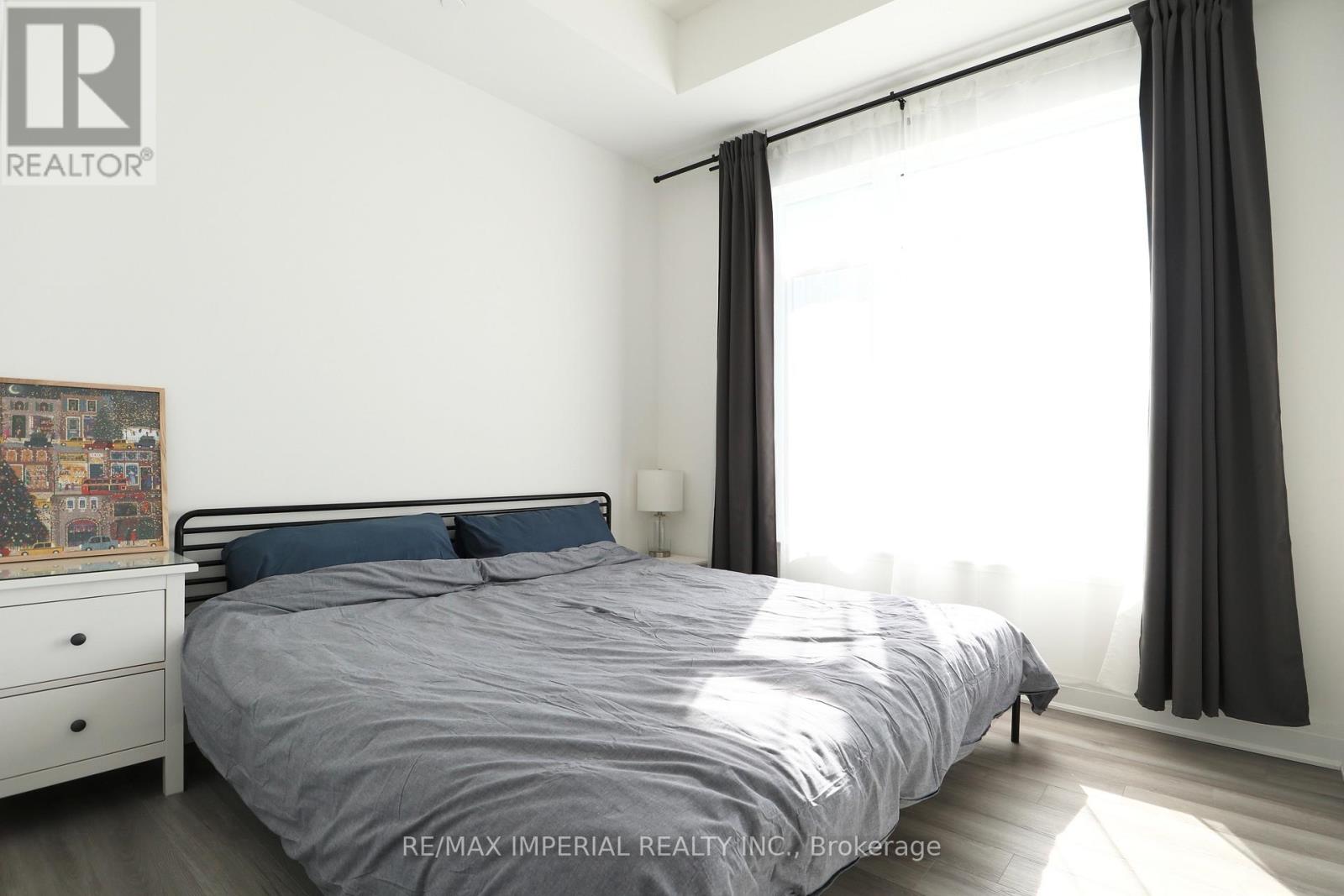 Photo 5 of 402 3220 Sheppard Avenue E, Toronto ON