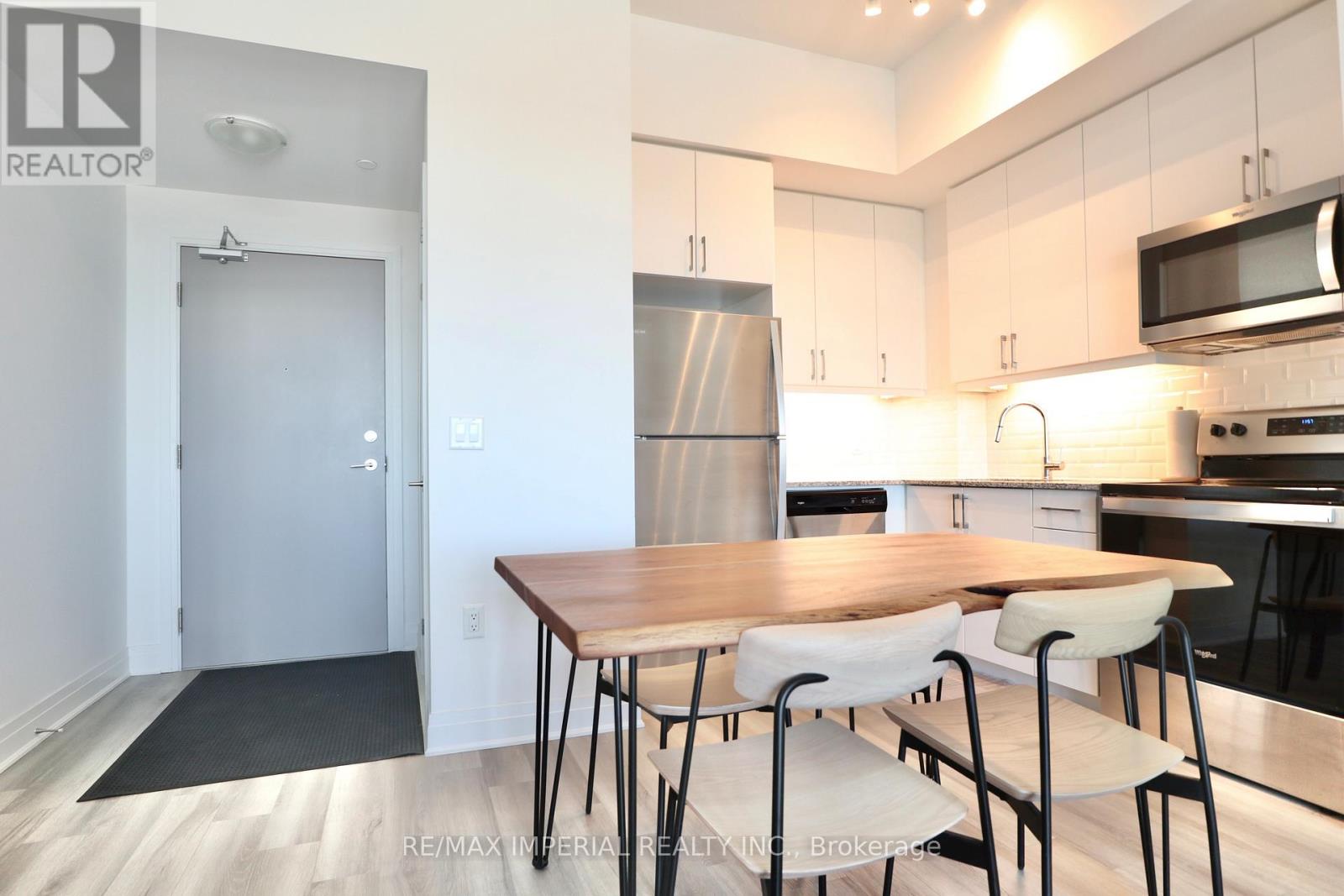 Photo 17 of 402 3220 Sheppard Avenue E, Toronto ON
