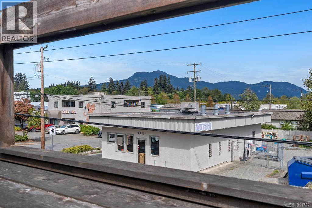Photo 2 of 207 5822 Garden St, Duncan BC