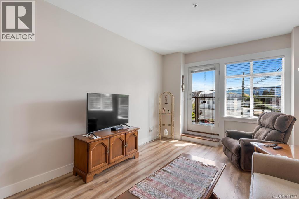 Photo 17 of 207 5822 Garden St, Duncan BC