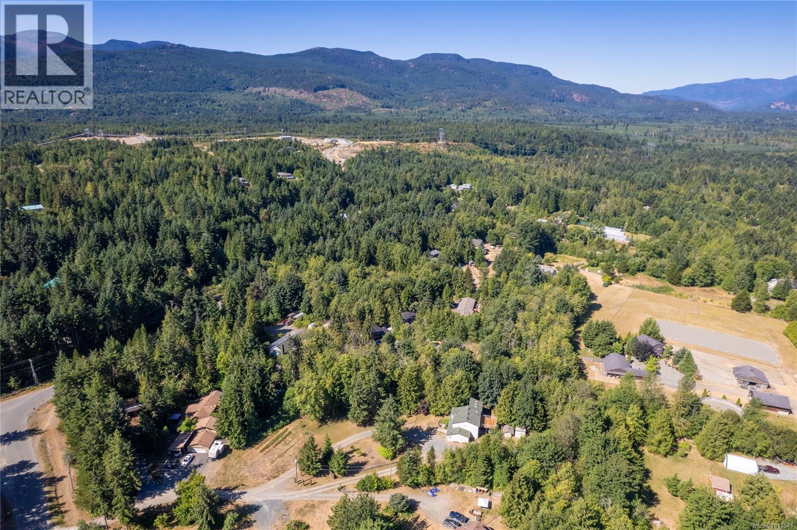 Photo 34 of 1092 Koskimo Rd, Qualicum Beach BC