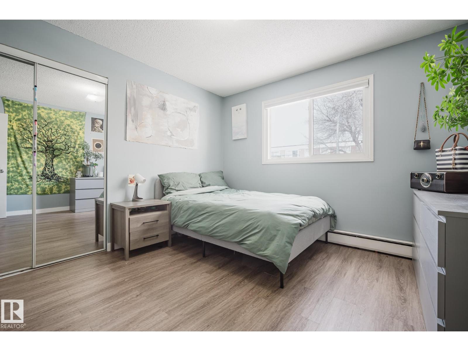 Photo 14 of 10149 83 Av Nw, Edmonton AB