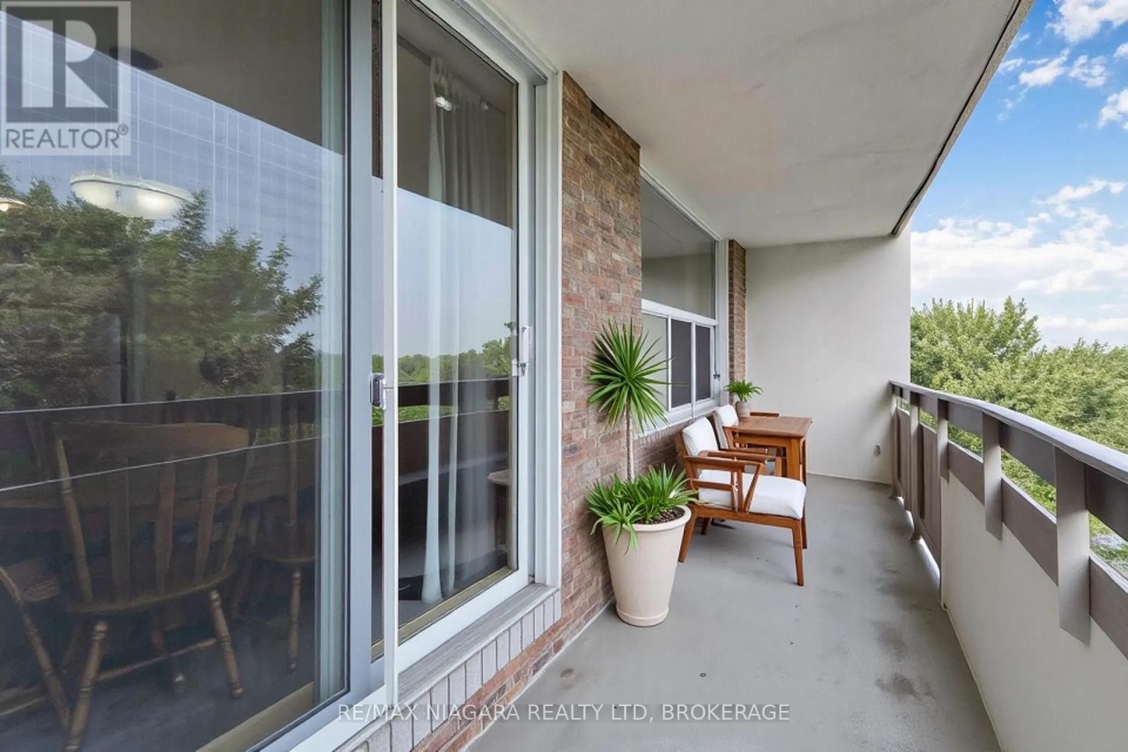 Photo 14 of 602 365 Geneva Street, St Catharines ON