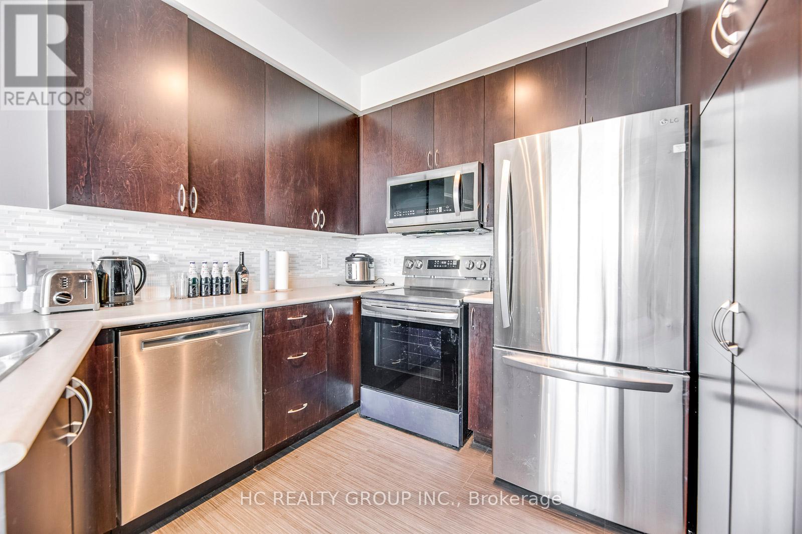 Photo 12 of 1804 223 Webb Drive, Mississauga ON