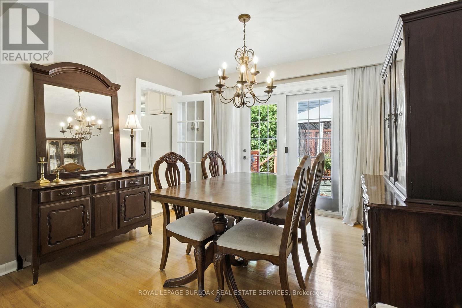 Photo 8 of 4042 Melba Lane, Burlington ON
