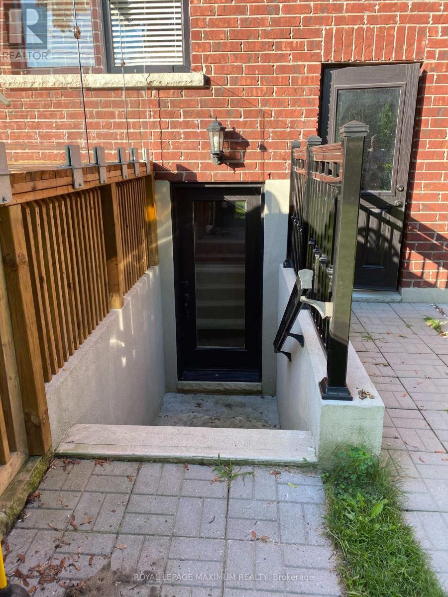 Photo 17 of Basement 84 Enfield Avenue, Toronto ON