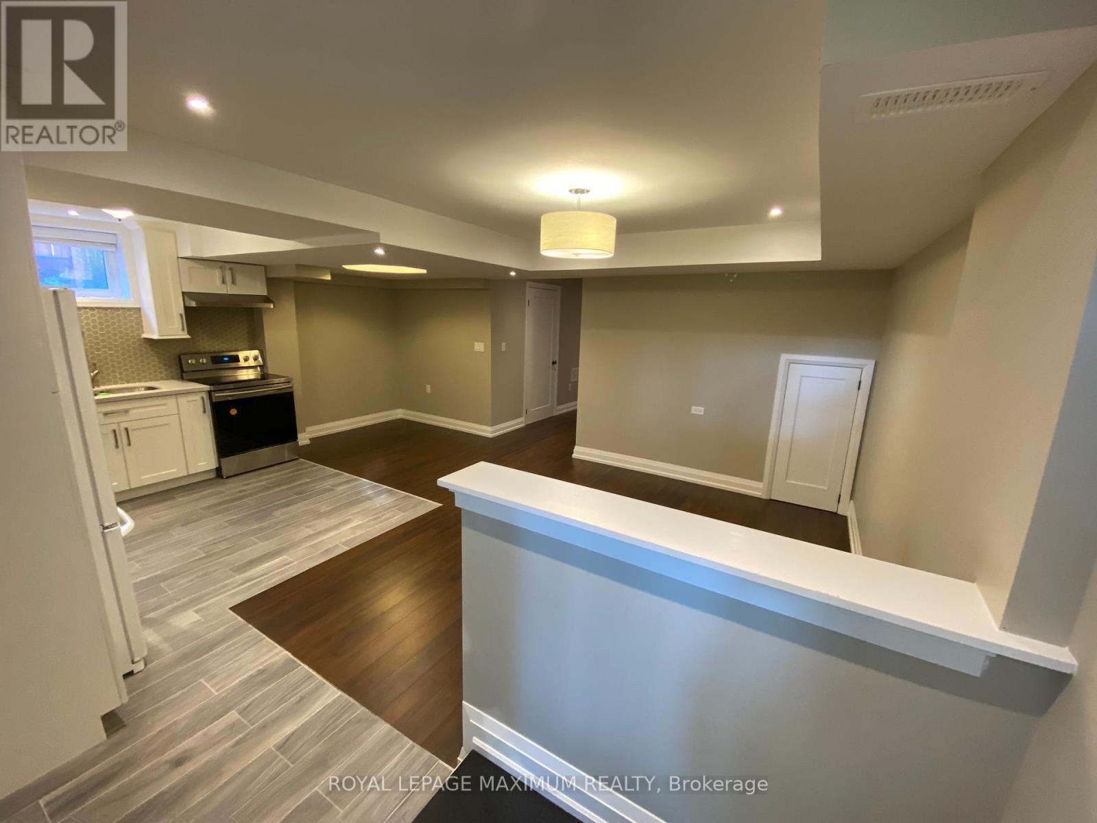 Photo 3 of Basement 84 Enfield Avenue, Toronto ON