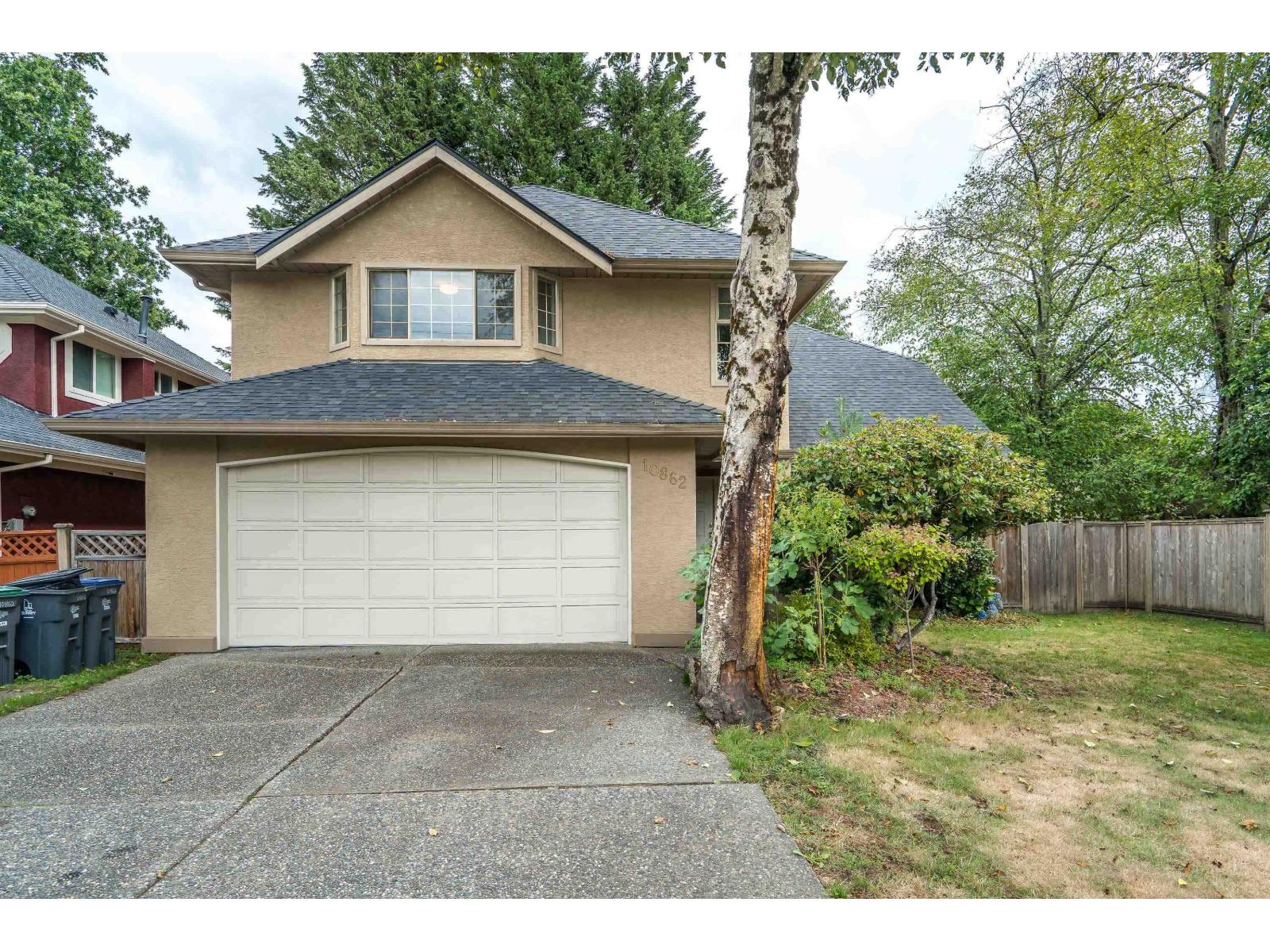Photo 2 of 10862 160 Street, Surrey BC