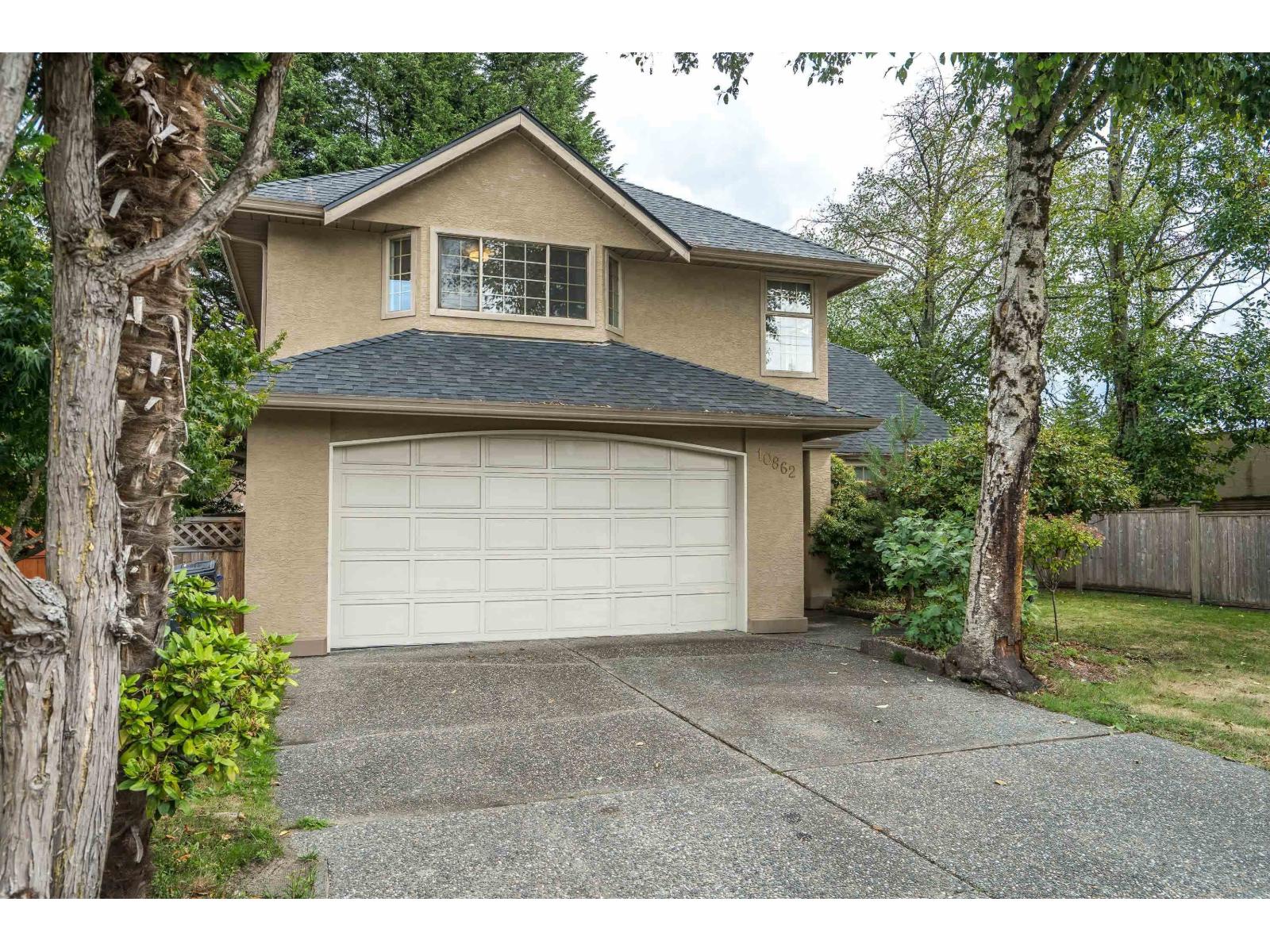 Photo 1 of 10862 160 Street, Surrey BC