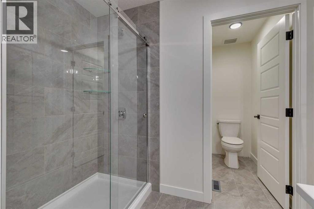 Photo 5 of 760 Langley Terrace Se, Airdrie AB