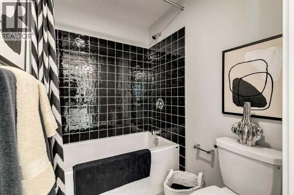 Photo 19 of 249 Dawson Wharf Crescent, Chestermere AB
