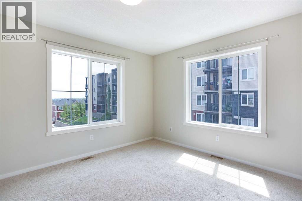 Single Family House for Sale in  Kinlea Common NW Kincora Calgary 