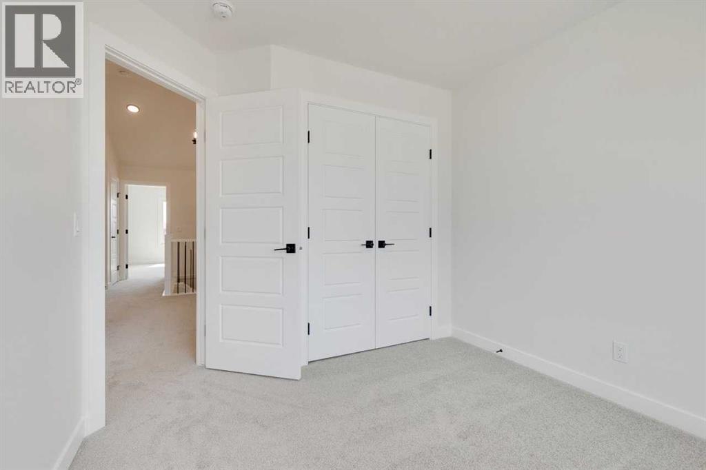 Photo 12 of 612 Buffaloberry Manor Se, Calgary AB