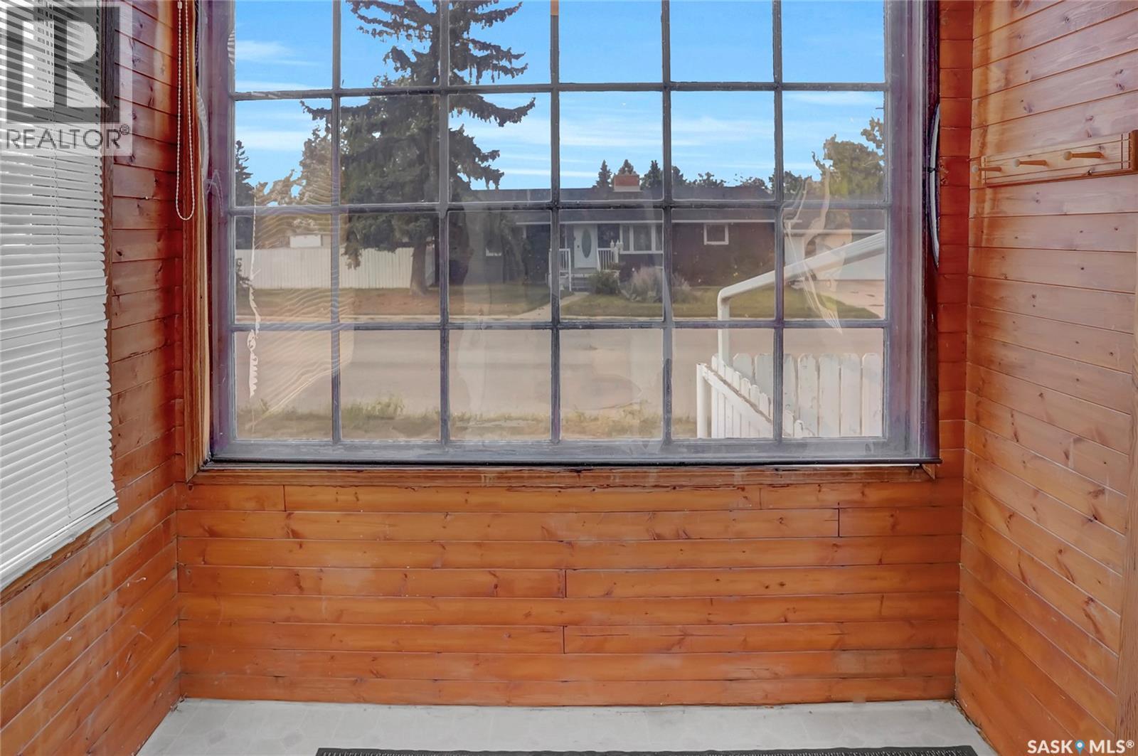 Photo 41 of 1281 1st Avenue Nw, Moose Jaw SK