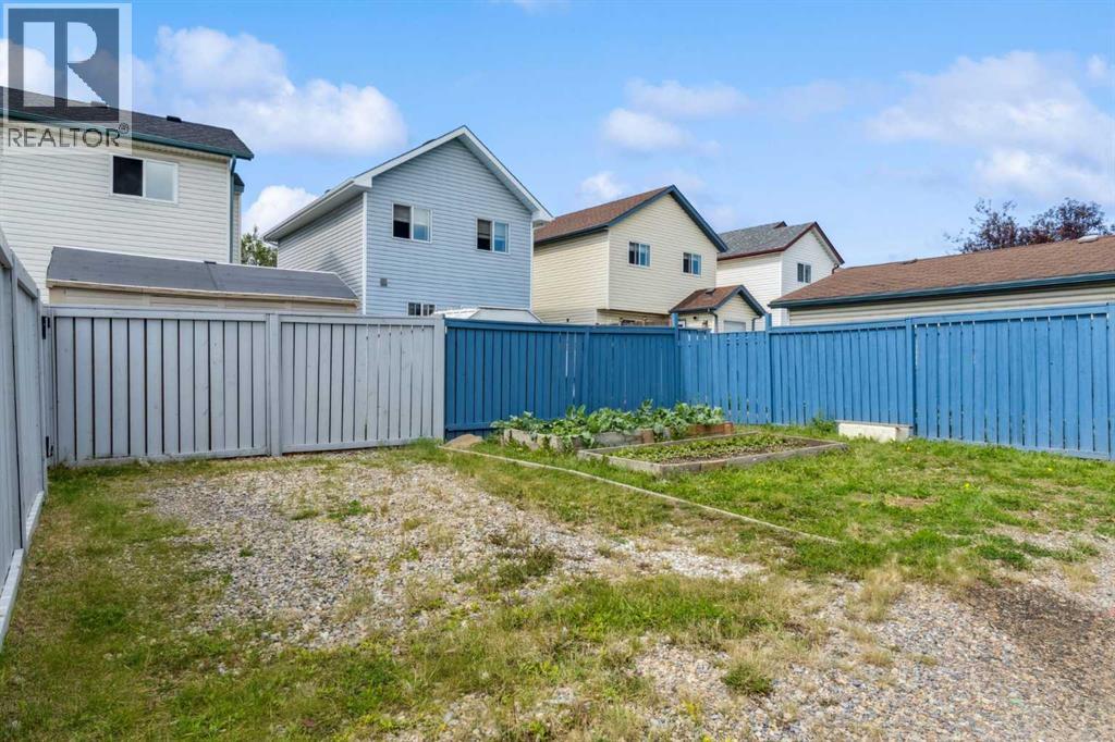 Photo 29 of 159 Country Hills Crescent Nw, Calgary AB