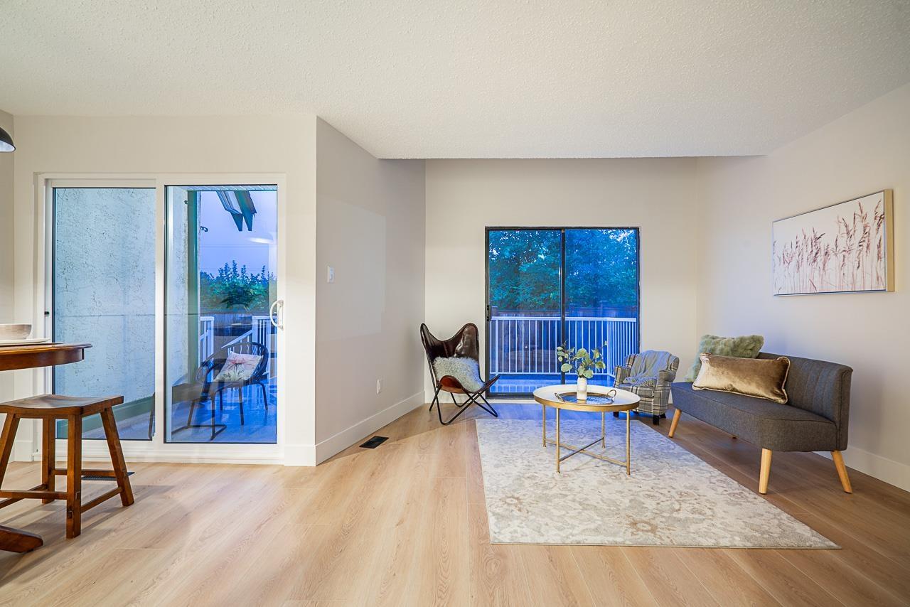 Photo 6 of 26886 32 Avenue, Langley BC