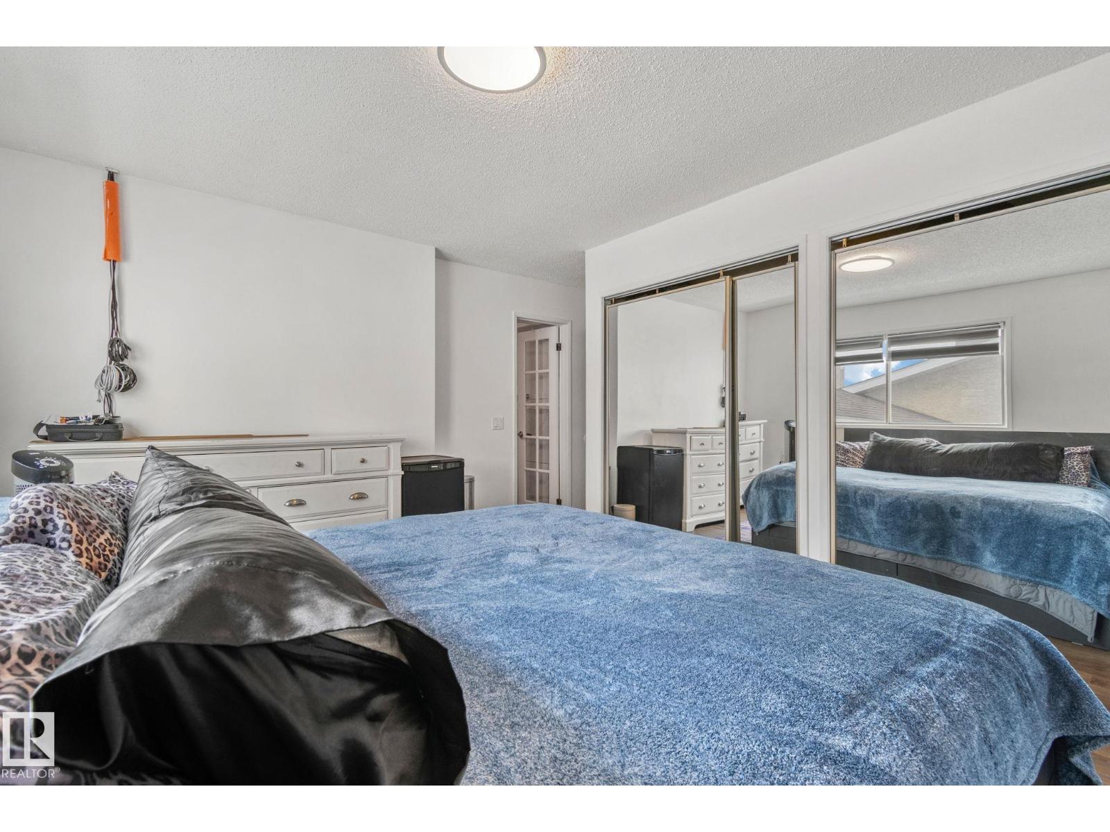 Photo 28 of 2051 49 A St Nw, Edmonton AB