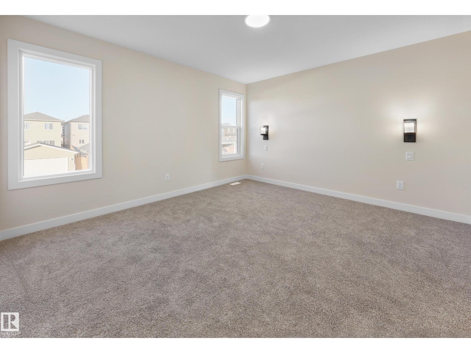 Photo 18 of 9336 221 St Nw, Edmonton AB