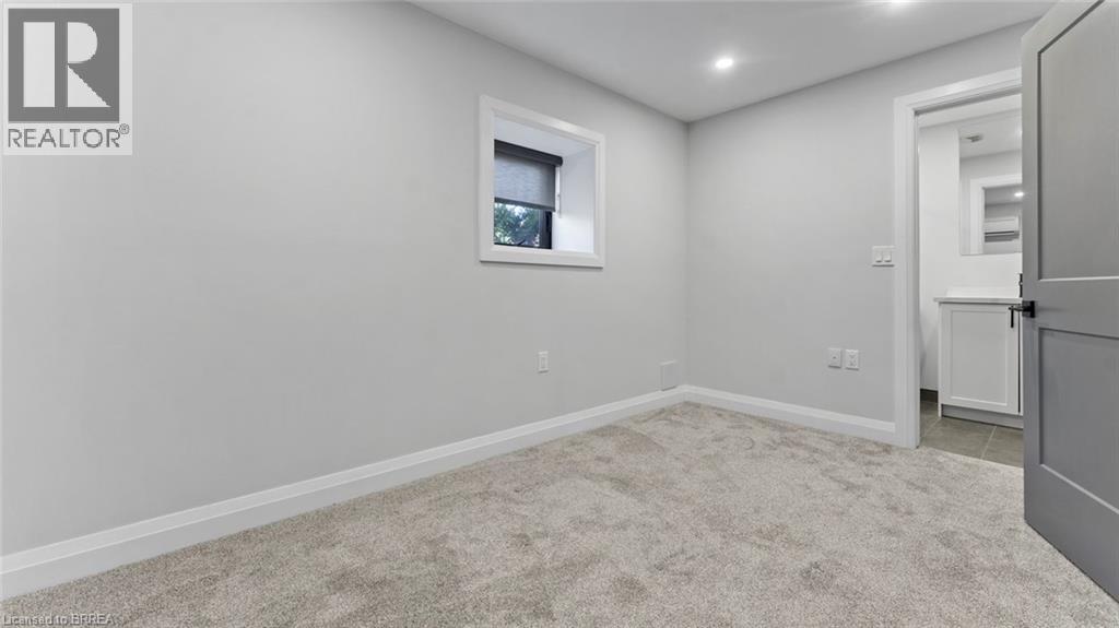 Photo 10 of 130 Elgin Street Unit 1, Brantford ON
