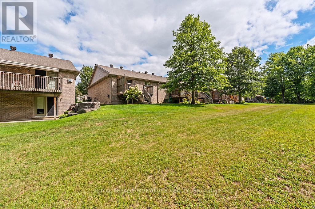 Photo 26 of 18 510 Queensway West, Norfolk ON