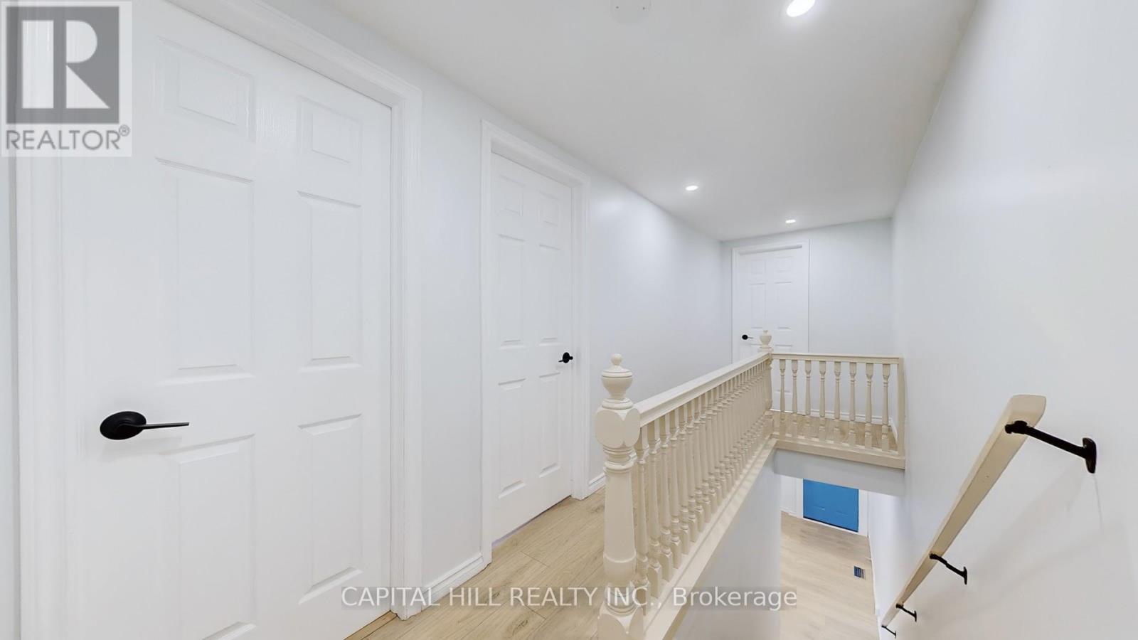 Photo 19 of 160 Picton Street E, Hamilton ON