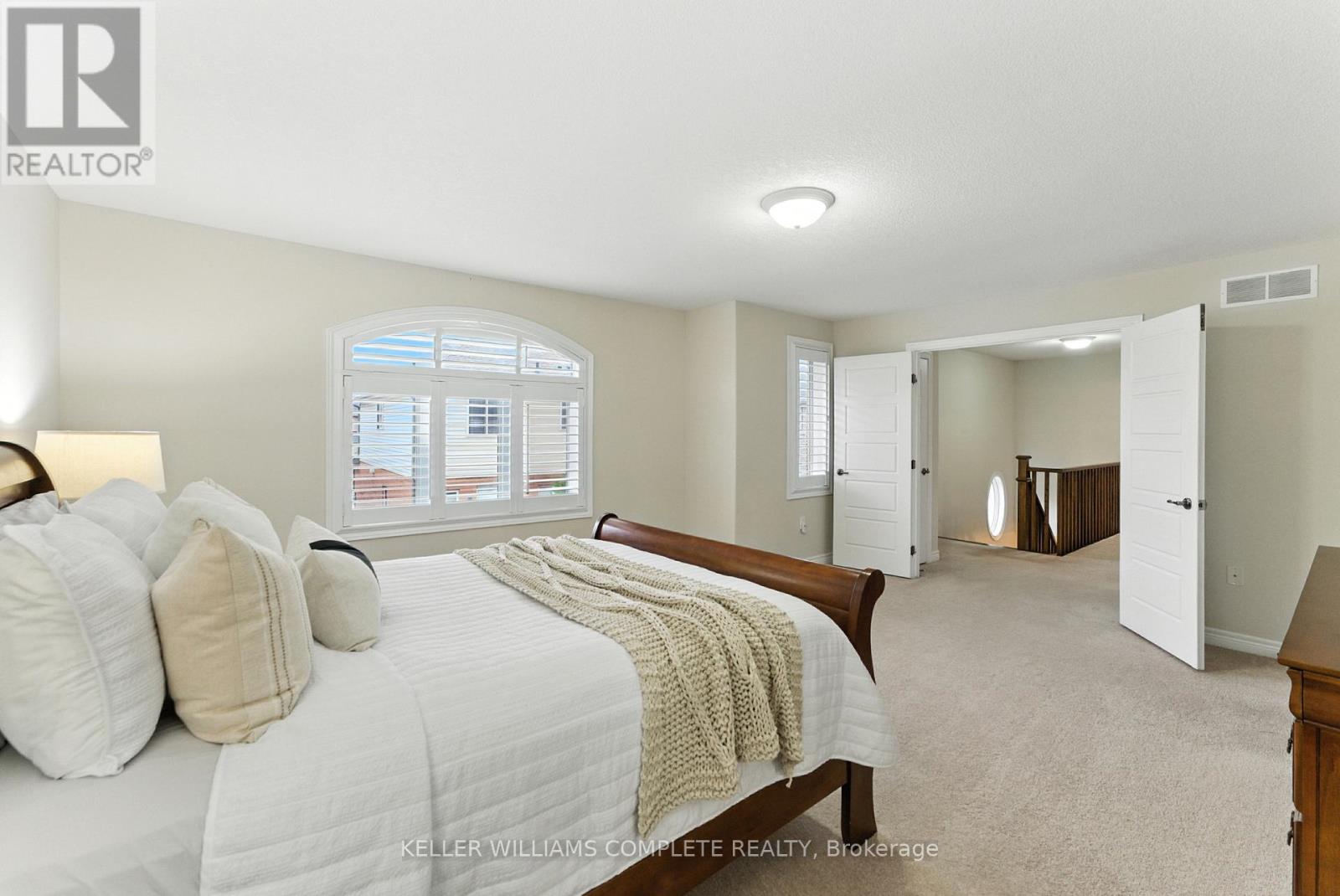 Photo 26 of 100 Fall Fair Way, Hamilton ON
