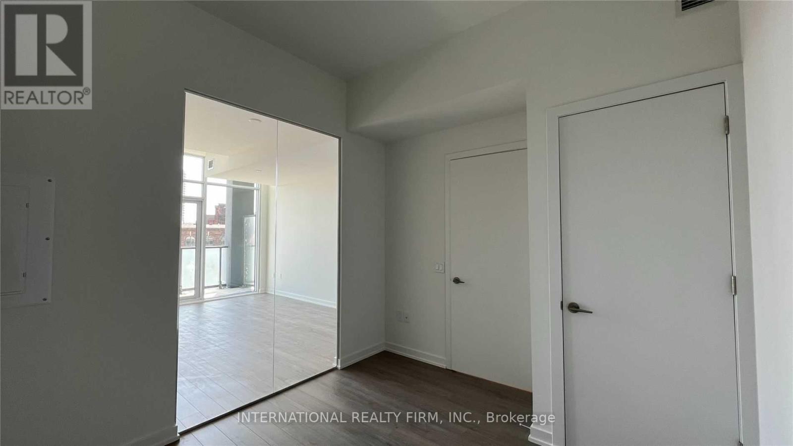Photo 1 of 513 50 Power Street, Toronto ON