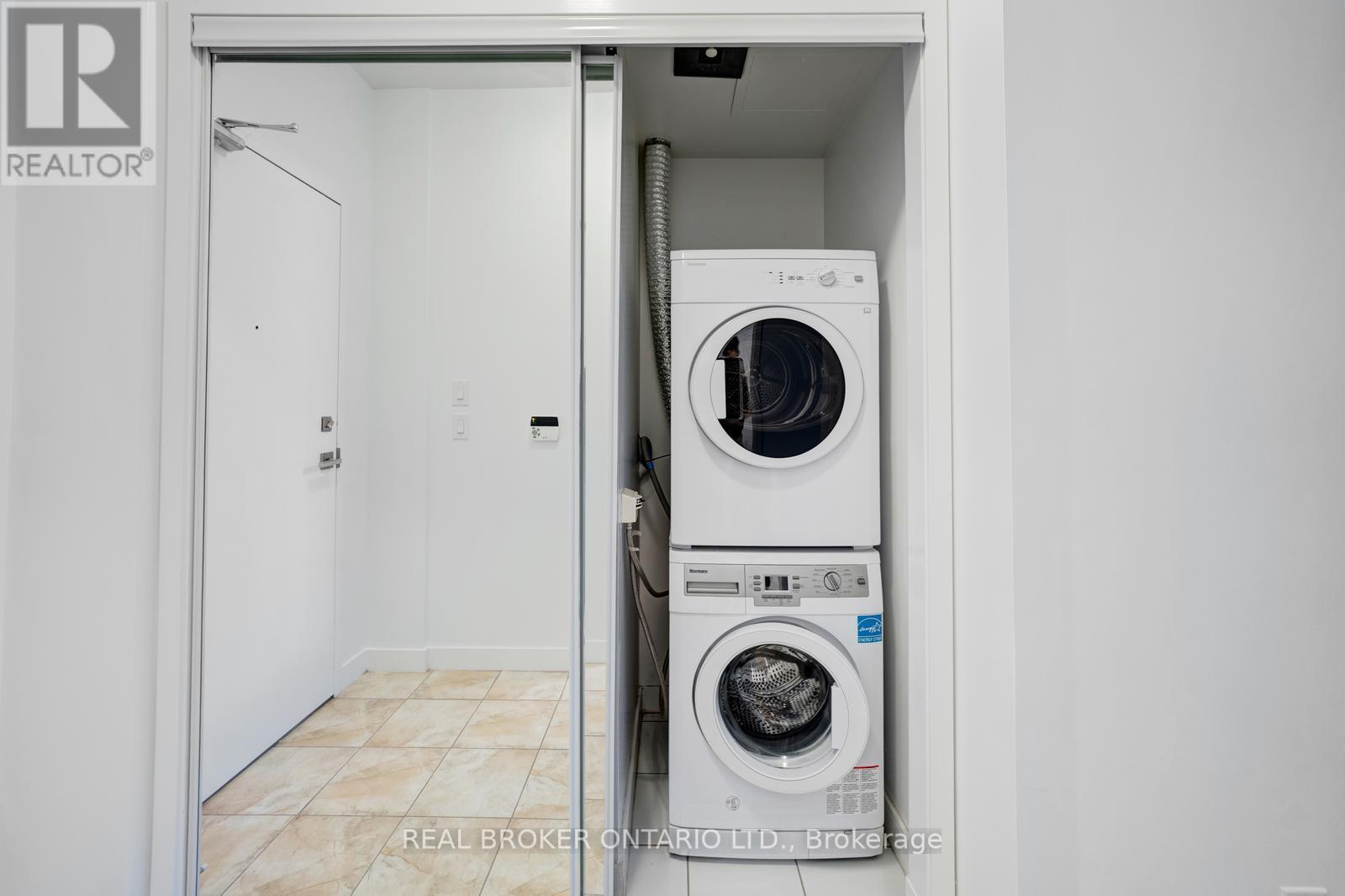 Photo 28 of 1806 14 York Street, Toronto ON