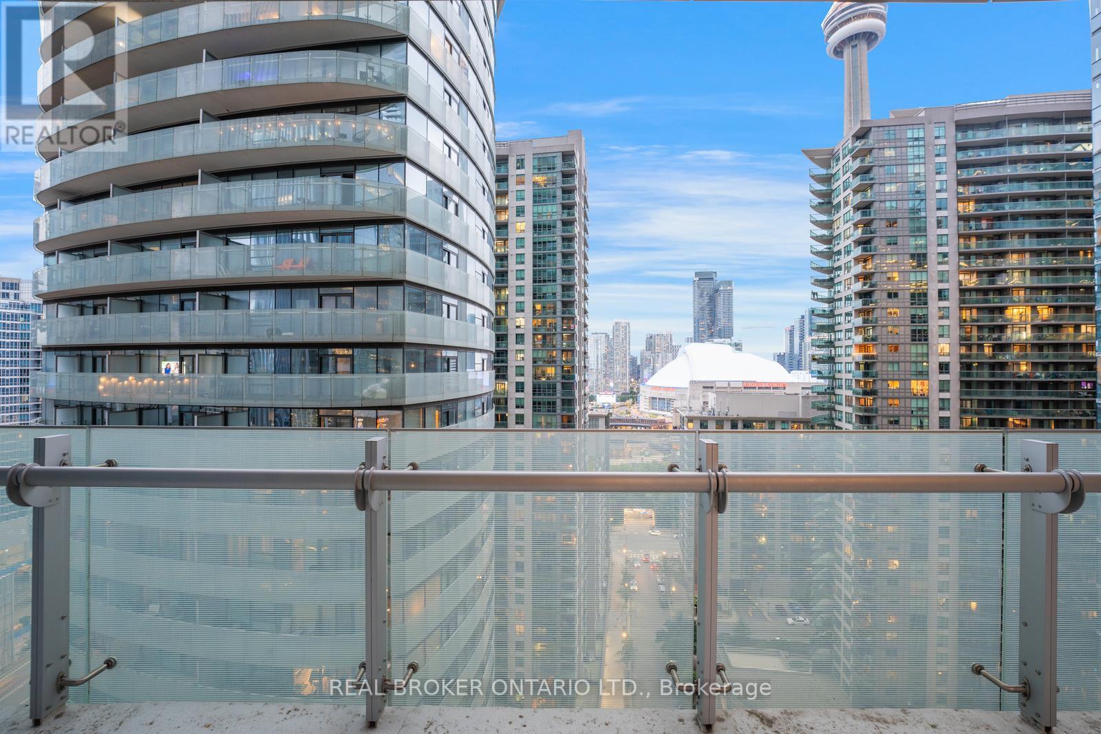 Photo 15 of 1806 14 York Street, Toronto ON